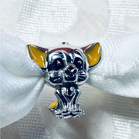 🦁 NWOT Simba Charm - The Lion King ✨ - Picture 3 of 10